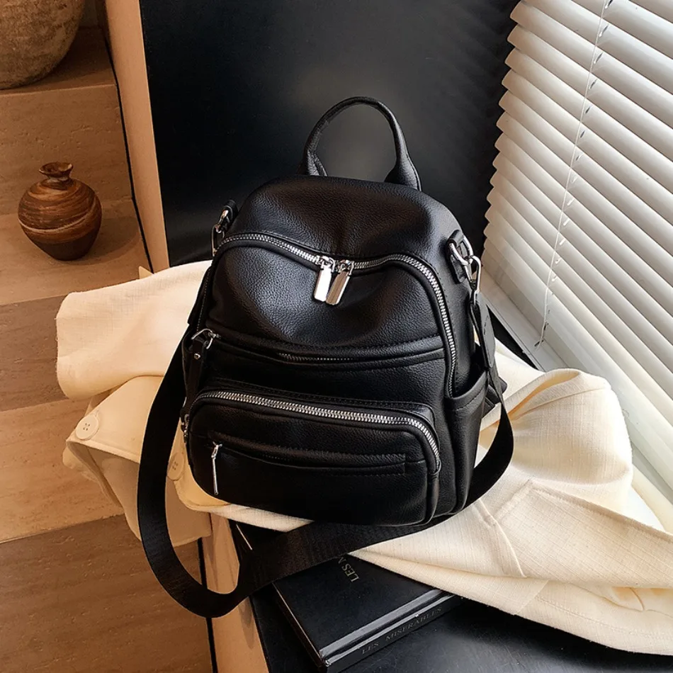 Stylish compact bag that complements various outfits